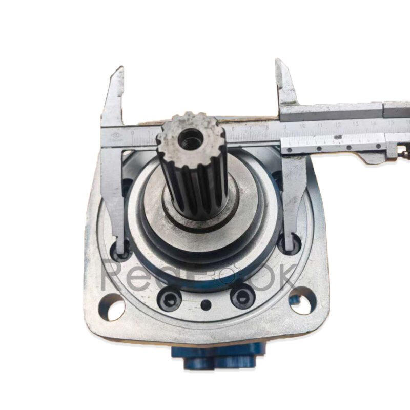 Excavator Hydraulic Drive Motor Fit Bobcat 345