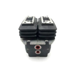 Propelling Pilot Valve YN30V00105F2 YN30V00105F1 Pedal Valve Assy Fit Excavator Kobelco SK140SRLC SK200-8 SK210-8 SK210D-8 SK235SR-2 SK350-8