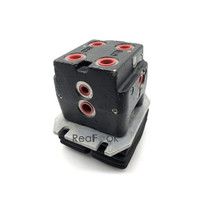 Propelling Pilot Valve YN30V00105F2 YN30V00105F1 Pedal Valve Assy Fit Excavator Kobelco SK140SRLC SK200-8 SK210-8 SK210D-8 SK235SR-2 SK350-8