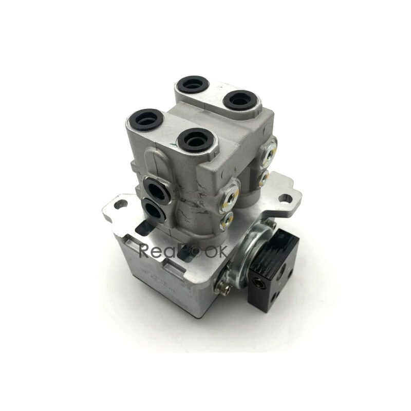 Travel Pilot Valve YB60000029 YB60000033 Pedal Valve Assy Fit Excavator Hitachi ZX200-5G ZX210H-5G ZX330-5G ZX330LC-5G ZX350LC-5G ZX470-5G ZX470H-5G ZX670LC-5G ZX870-5G