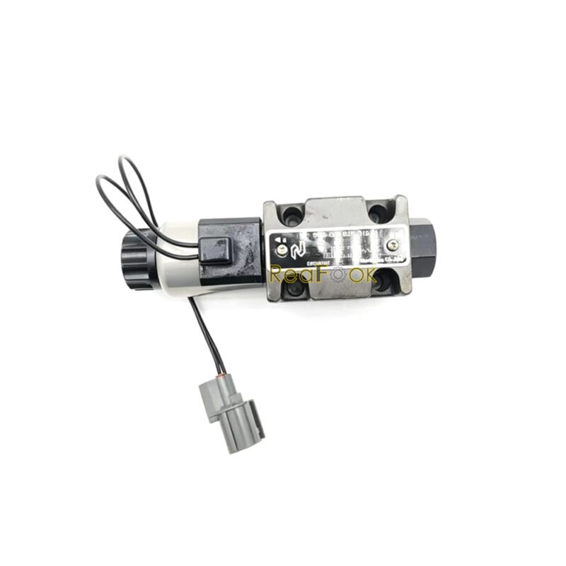 42C-60-18230 Solenoid Valve 3 Transmission Solenoid Valve 42C-60-18230 Fit Komatsu Dump Truck HD325 HD405 HD465 HD605 HD785