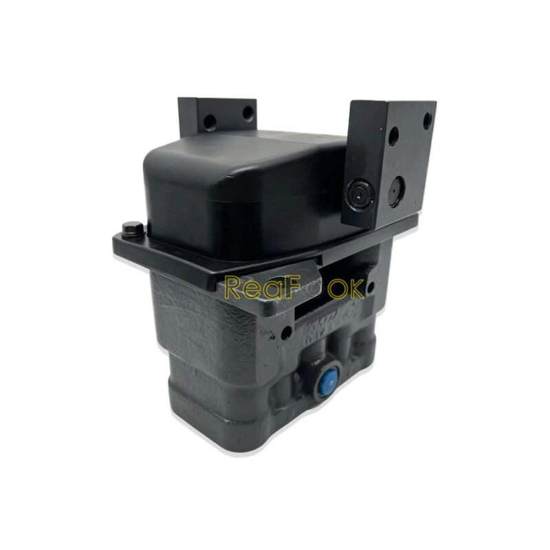 9072923 Pilot Valve 1 Control Pedal Travel Pilot Valve 9072923 Fit Hitachi Excavator EX100 EX100-3 EX120 EX120-2 EX120-3 EX200 EX220 EX300 EX400