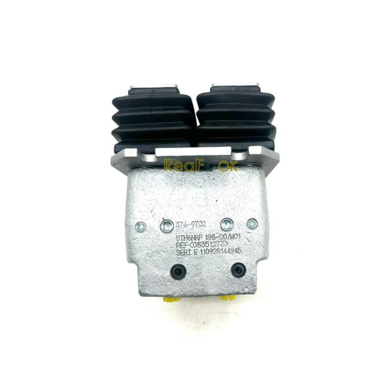 CAT302.2D 376-9702 Control Level Pilot Valve 2 Joystick Control Level Pilot Valve 376-9702 Fit Excavator Caterpillar CAT 301.7D 302.2D 302.4D 302.7D