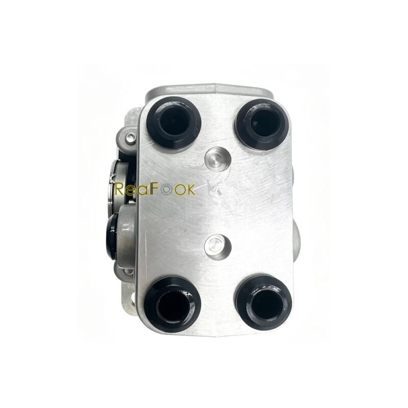 PC56-7 60-7 70-8 702-16-01860 Pilot Valve 2 Control Pedal Travel Pilot Valve 702-16-01860 Fit Komatsu excavator PC40-6 PC56-7 PC60-7 PC70-8 PC120-6 PC200-6